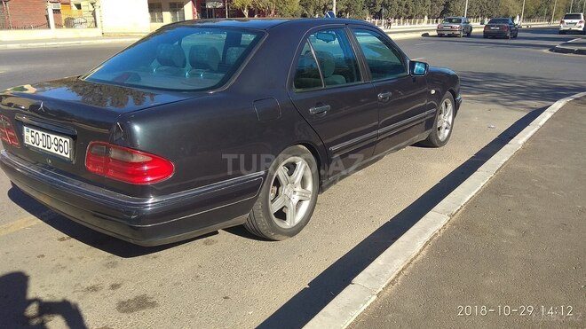 Mercedes E 230 1997, 280,000 km - 2.3 л - Sumqayıt