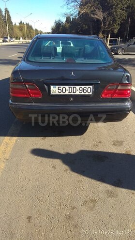 Mercedes E 230 1997, 280,000 km - 2.3 л - Sumqayıt