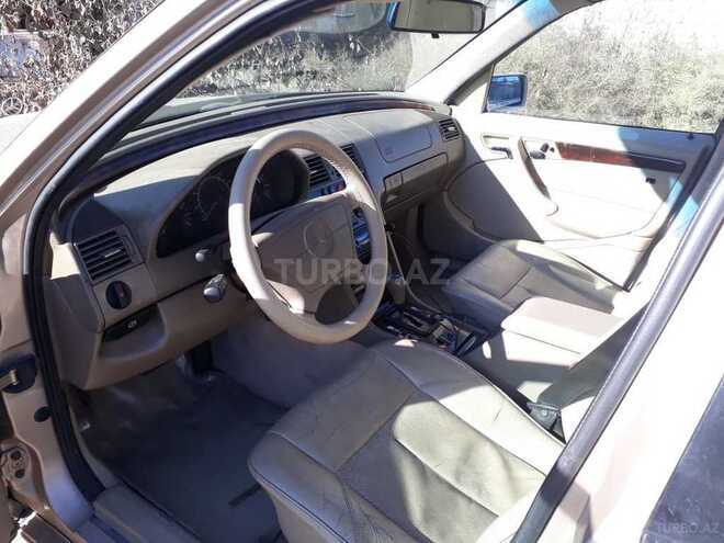 Mercedes C 230 2000, 275,125 km - 2.3 l - Salyan