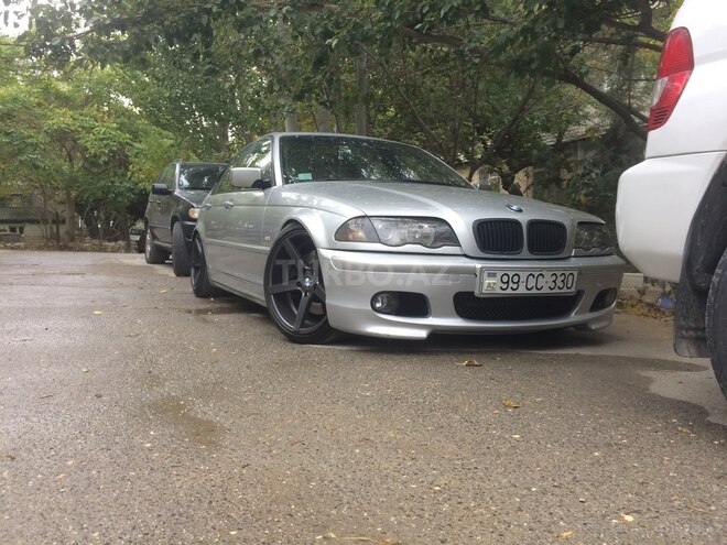 BMW 330 2001, 254,000 km - 3.0 л - Bakı
