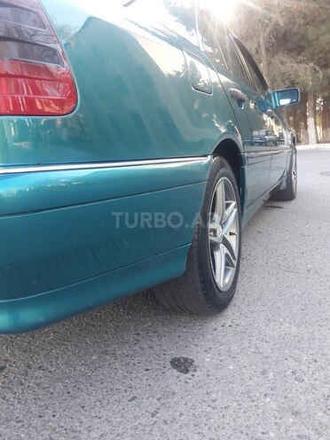 Mercedes C 240 1997, 310,000 km - 2.4 l - Bakı