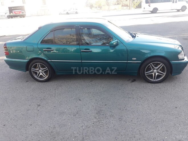 Mercedes C 240 1997, 310,000 km - 2.4 l - Bakı