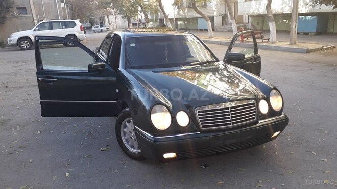 Mercedes E 200 1996, 324,780 km - 2.0 l - Bakı