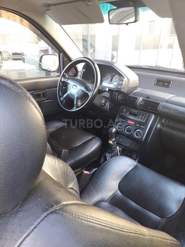 Land Rover Freelander 2002, 285,000 km - 2.0 l - Bakı