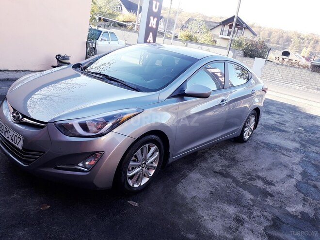 Hyundai Elantra 2014, 68,000 km - 1.8 l - Qusar