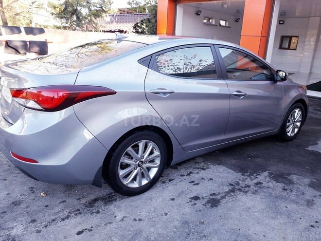 Hyundai Elantra 2014, 68,000 km - 1.8 l - Qusar