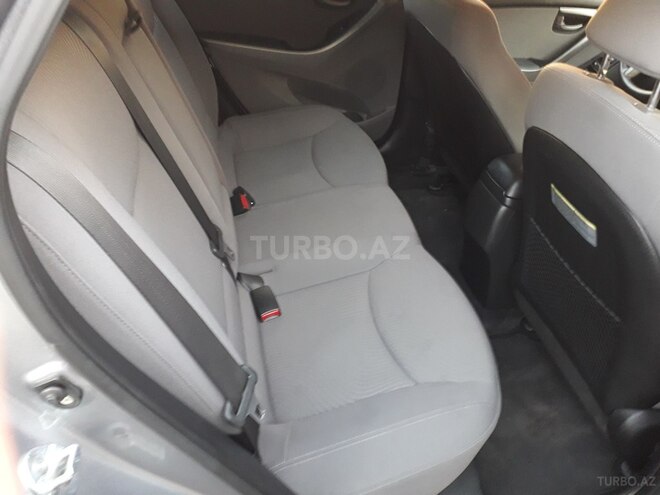Hyundai Elantra 2014, 68,000 km - 1.8 l - Qusar