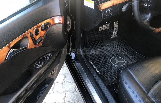 Mercedes E 350 2009, 132,000 km - 3.5 l - Mingəçevir