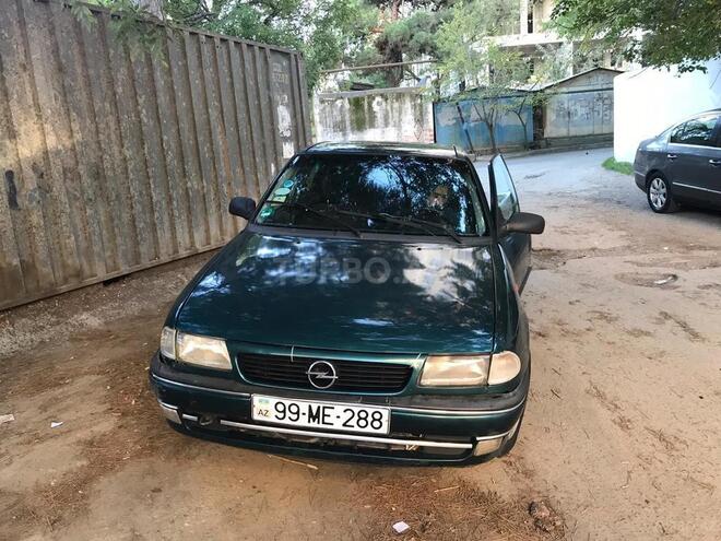 Opel Astra 1997, 334,000 km - 1.6 l - Bakı