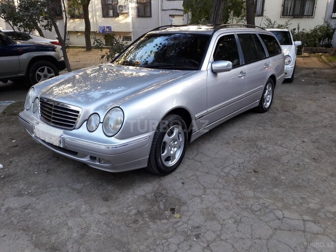 Mercedes E 270 2001, 223,000 km - 2.7 l - Bakı