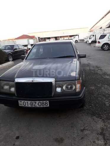Mercedes E 230 1990, 360,000 km - 2.3 л - Bakı