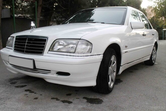 Mercedes C 180 1997, 271,256 km - 1.8 l - Bakı