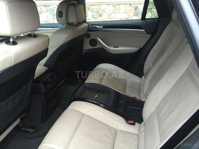 BMW X6 M 2011, 220,000 km - 3.0 l - Qusar