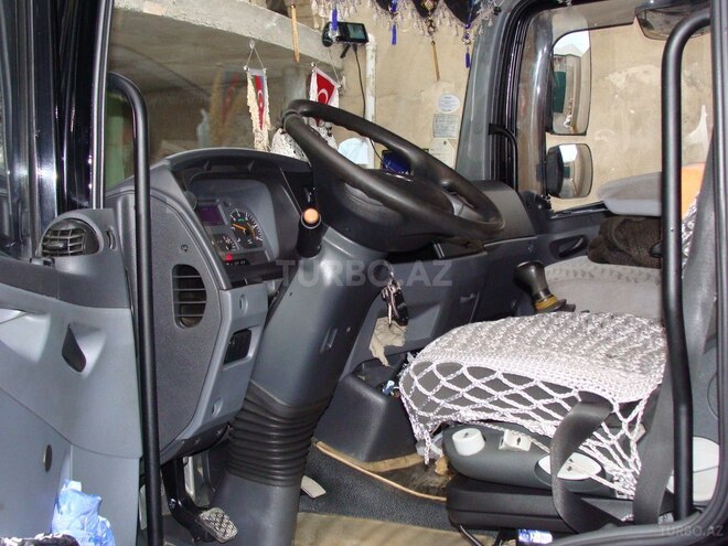 Mercedes Atego 815 2006, 400,000 km - 4.3 l - Sumqayıt