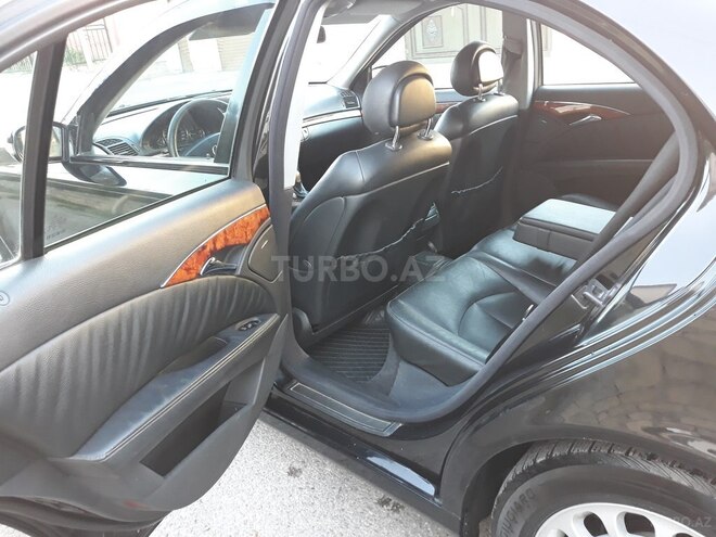 Mercedes E 220 2003, 244,150 km - 2.2 l - Bakı