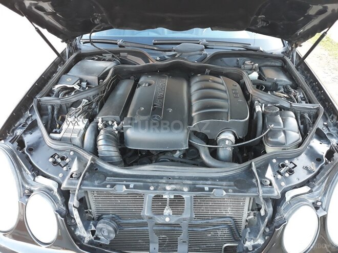 Mercedes E 220 2003, 244,150 km - 2.2 l - Bakı