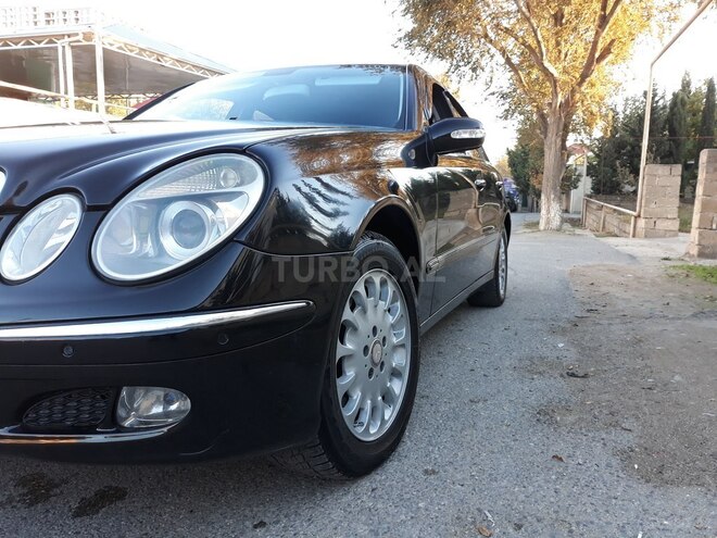 Mercedes E 220 2003, 244,150 km - 2.2 l - Bakı