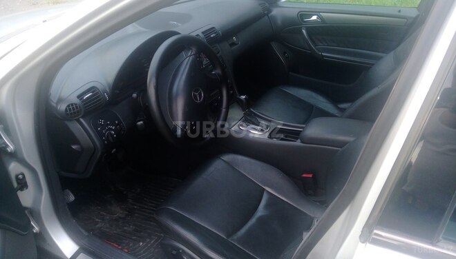Mercedes C 200 2000, 191,000 km - 2.0 l - Şəki