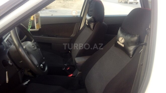 LADA (VAZ) Priora 2012, 200,000 km - 0.2 л - Xudat
