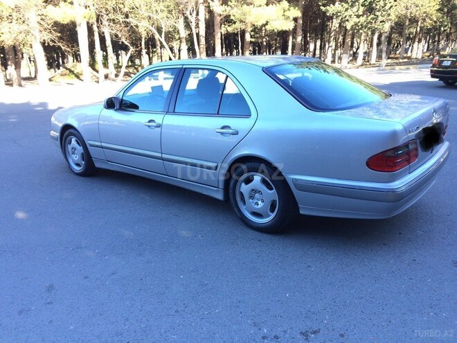 Mercedes E 240 2000, 160,000 km - 2.6 l - Sumqayıt