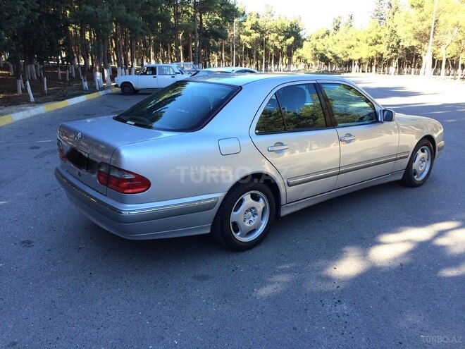 Mercedes E 240 2000, 160,000 km - 2.6 l - Sumqayıt