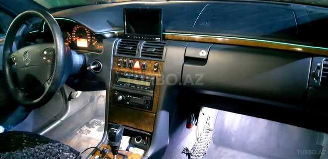 Mercedes E 220 2000, 367,000 km - 2.2 l - Bakı