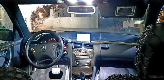Mercedes E 220 2000, 367,000 km - 2.2 l - Bakı