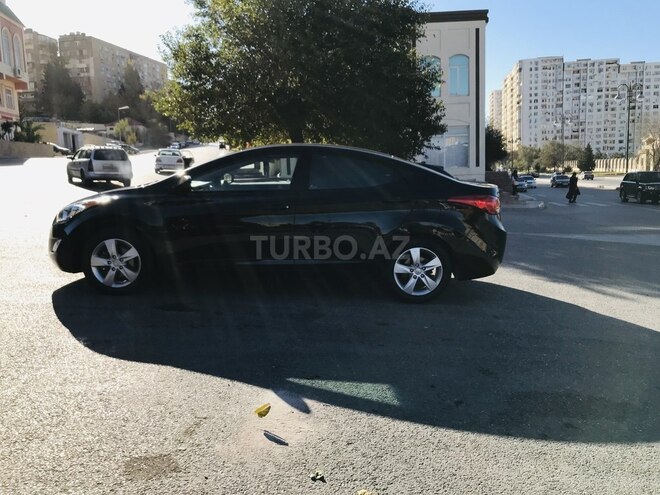 Hyundai Elantra 2013, 37,000 km - 1.8 л - Bakı