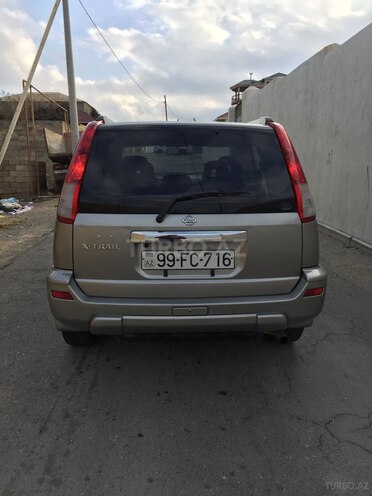 Nissan X-Trail 2001, 272,654 km - 2.0 л - Sumqayıt