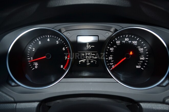 Volkswagen Jetta 2016, 38,000 km - 1.4 l - Bakı
