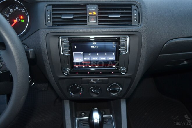 Volkswagen Jetta 2016, 38,000 km - 1.4 l - Bakı