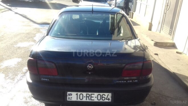 Opel Omega 1995, 28,885 km - 2.5 l - Bakı