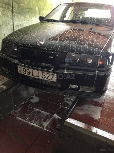 BMW 318 1992, 444,000 km - 1.8 l - Bakı