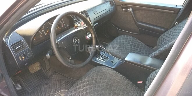 Mercedes C 180 1995, 354,200 km - 1.8 л - Şirvan