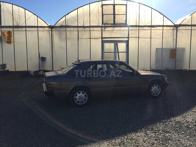 Mercedes 190 1991, 325,000 km - 2.0 l - Bakı
