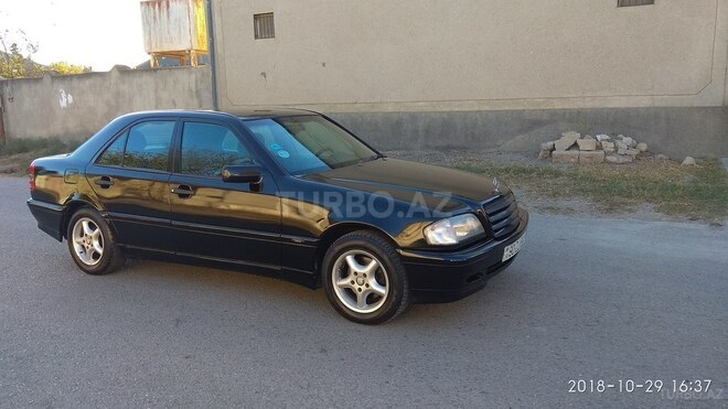 Mercedes C 200 1996, 265,822 km - 2.0 л - Sumqayıt