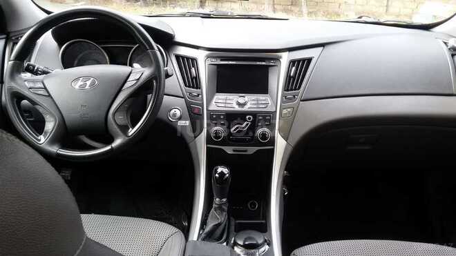 Hyundai Sonata 2011, 115,000 km - 2.0 l - Bakı