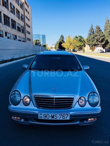 Mercedes E 270 2000, 245,885 km - 2.7 l - Bakı