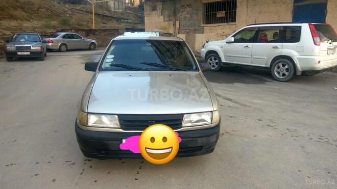 Opel Vectra 1993, 135,820 km - 1.8 l - Bakı