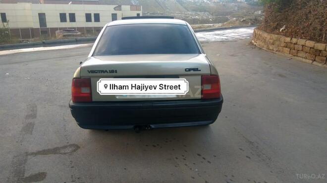 Opel Vectra 1993, 135,820 km - 1.8 l - Bakı