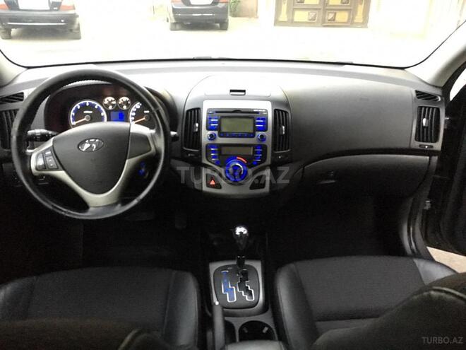 Hyundai i30 2008, 218,000 km - 1.6 л - Bakı