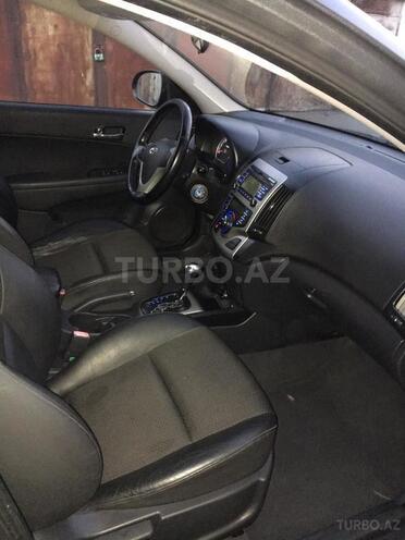 Hyundai i30 2008, 218,000 km - 1.6 л - Bakı