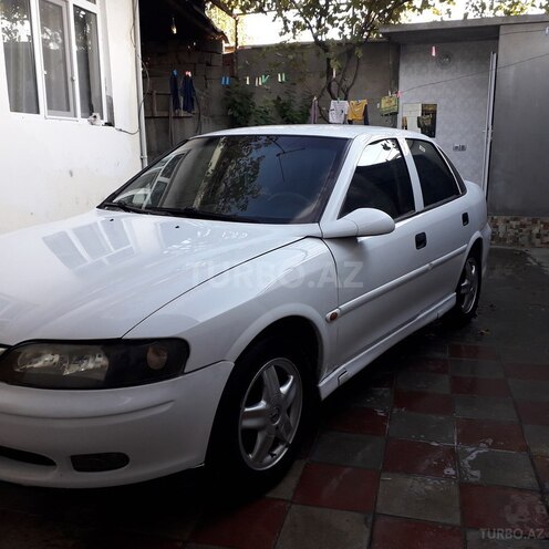 Opel Vectra 2000, 256,000 km - 1.8 л - Bakı