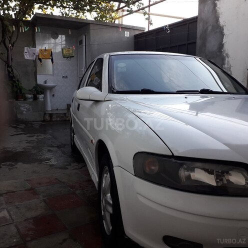 Opel Vectra 2000, 256,000 km - 1.8 л - Bakı