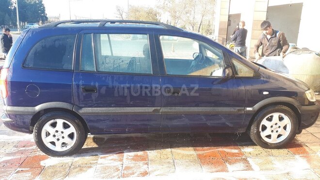 Opel Zafira 2000, 286,000 km - 1.8 l - Sumqayıt