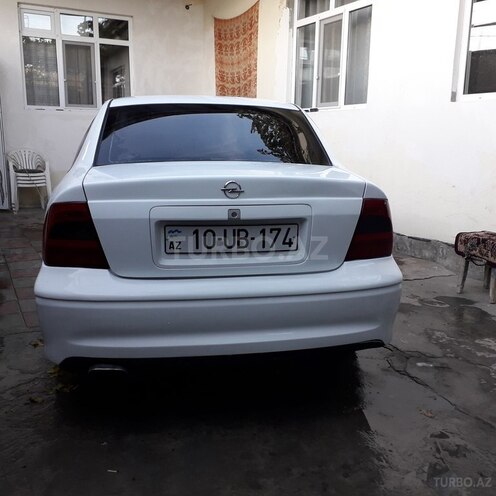Opel Vectra 2000, 256,000 km - 1.8 л - Bakı