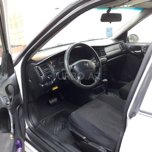 Opel Vectra 2000, 256,000 km - 1.8 л - Bakı