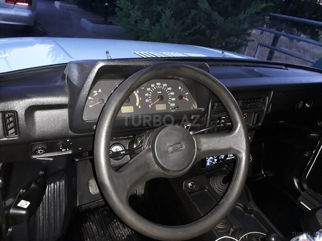 LADA (VAZ) Niva 2015, 40,000 km - 1.7 л - Qazax