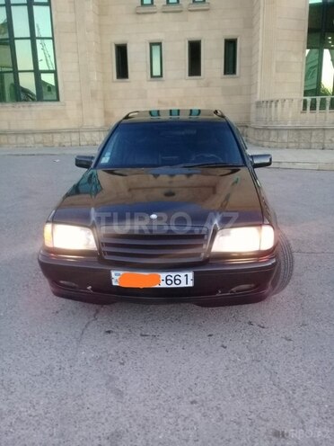 Mercedes C 220 1998, 435,000 km - 2.2 l - Bakı