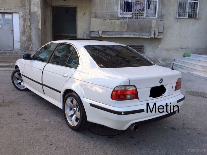 BMW 525 2002, 254,000 km - 2.5 l - Bakı